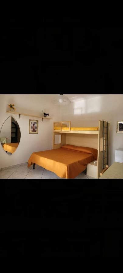 Bed and Breakfast La Smorfia à Scafati Extérieur photo